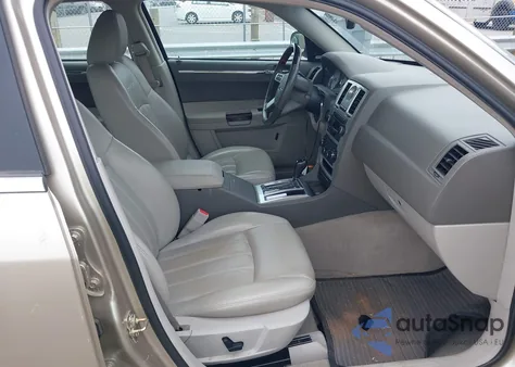 2007 Chrysler 300C z USA, uszkodzony, nr VIN 2C3LA63HX7H640189